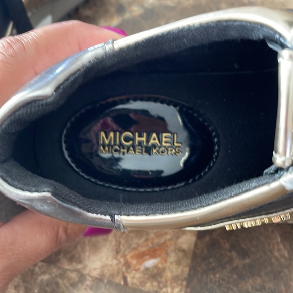 MICHAEL KORS - Picture 4 of 8